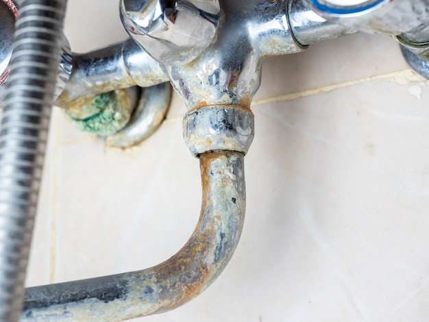 Acasă 61 Importanța antiscalanților în prevenirea depunerilor de calcar